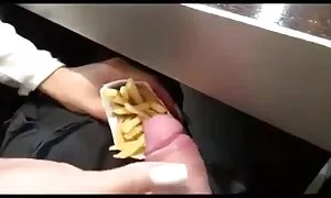 Mandi yang indah dianugerahkan kepada orang-orang melayu lucah seks anda