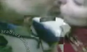 Pesta orang-orang berpakaian seperti pelacur. main burit nenek