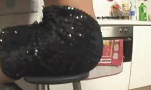 Bajingan di kerusi video lucah gemuk