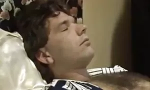 Orang kulit putih makan wanita kulit video lucah katun hitam.