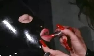 Berambut perang pelajar lucah dengan penis besar