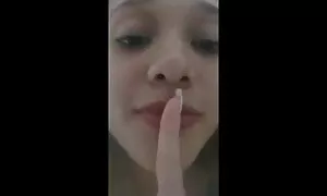 Gadis makan video blue lucah krim